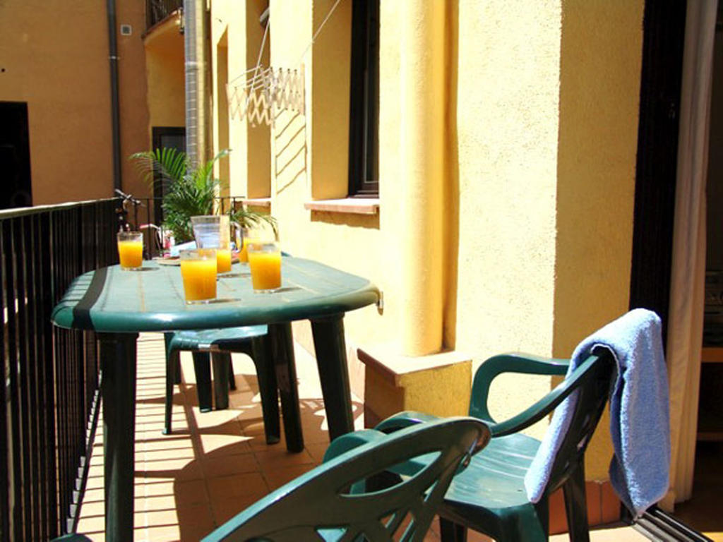 Bcn-Rentals Apartments In The Old Town Barcelona Exterior photo